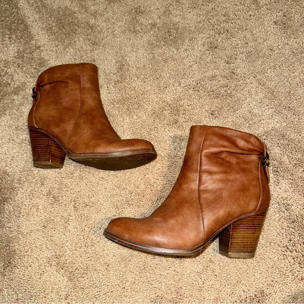 BareTraps Brown Ankle Booties with Chunky Heel